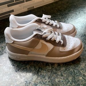 Nike Air Force shoes size 6.5 youth.  Like NEW